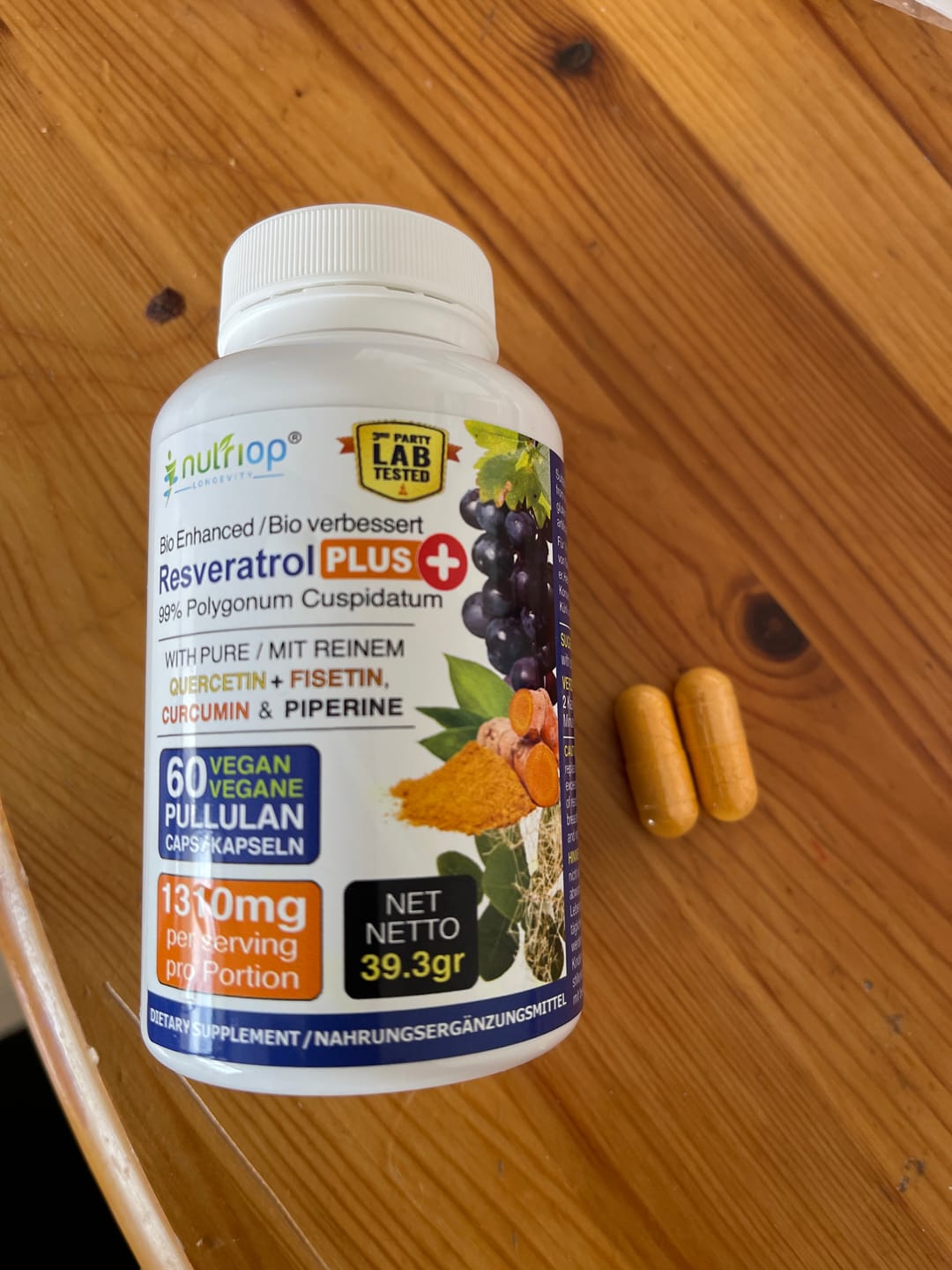 Customer photo review of Bio-Enhanced Nutriop Longevity® Resveratrol PLUS with Pure Quercetin, Fisetin, Curcumin and Piperine - 1310mg per serving (x30)