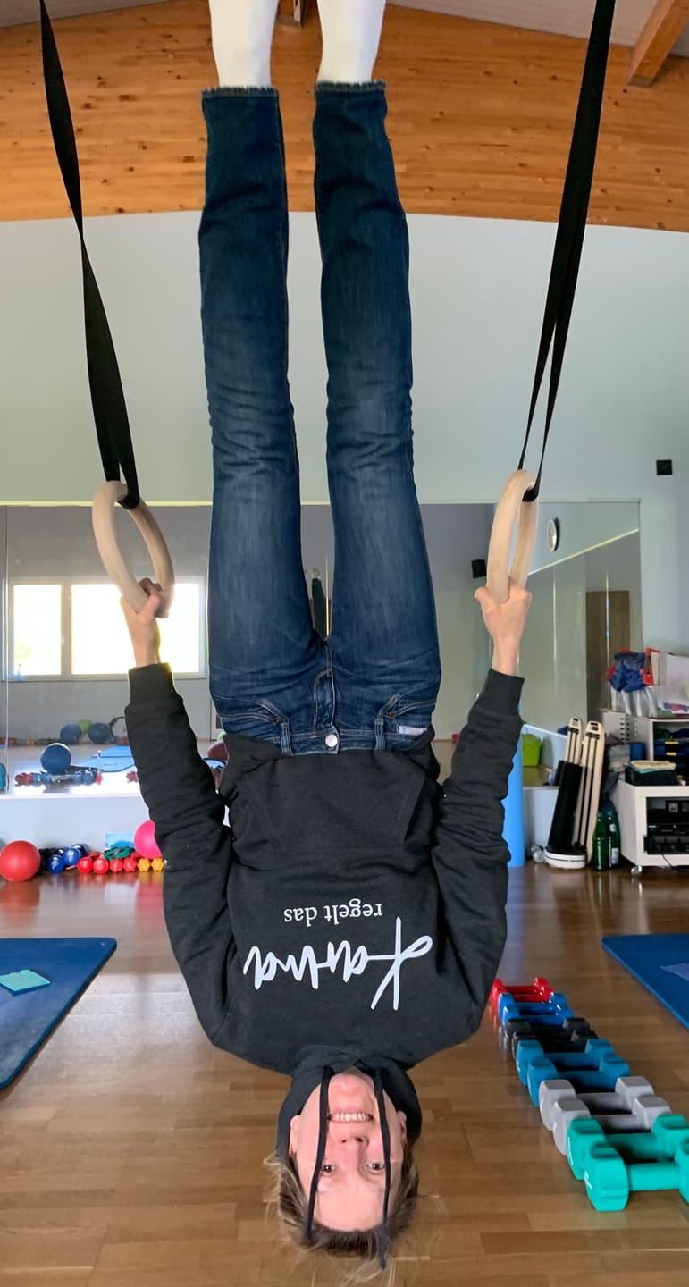 Customer photo review of Karma regelt das Bio Hoodie Unisex