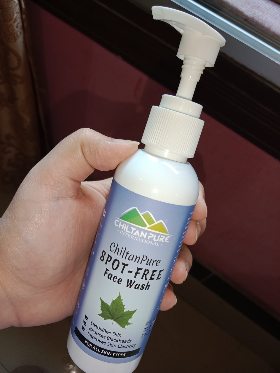 Customer photo review of Spot Free Face Wash – Detoxifies Skin, Deep Cleanses Pores, Reduces Blemishes & Protects Skin Barrier