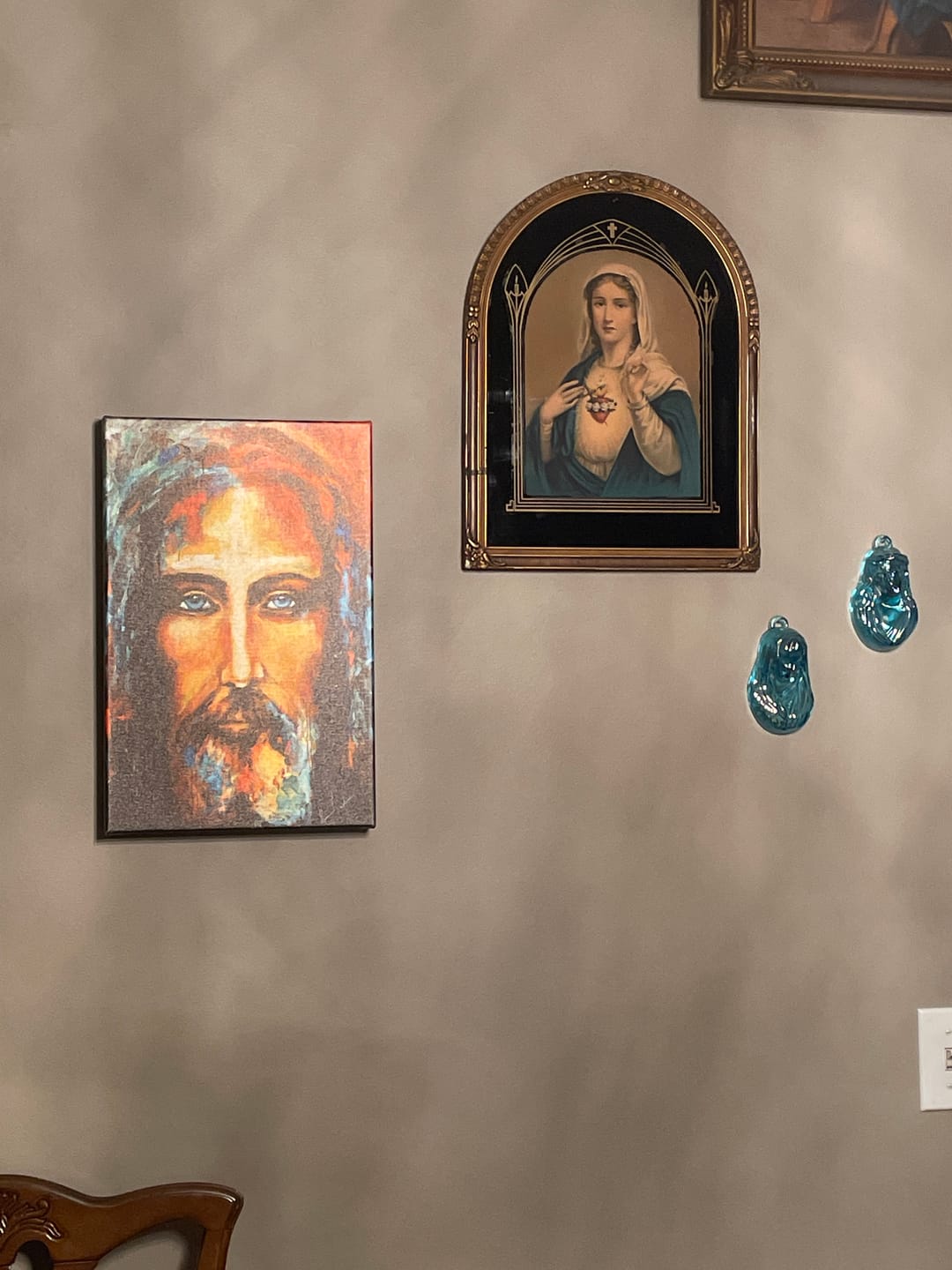 Customer photo review of The Shroud of Turin - The Colors of Life
