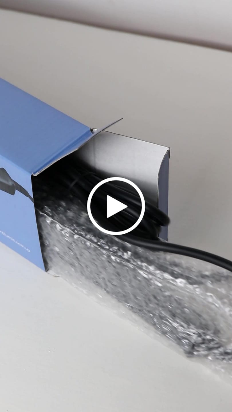 Customer video review of Plancha de Pelo Profesional IonicWave Blumin