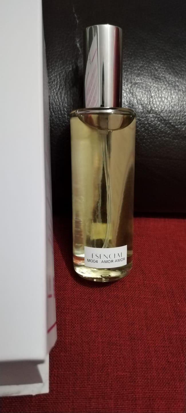 Customer photo review of M004 Inspirado en: Amor Amor - Cacharel