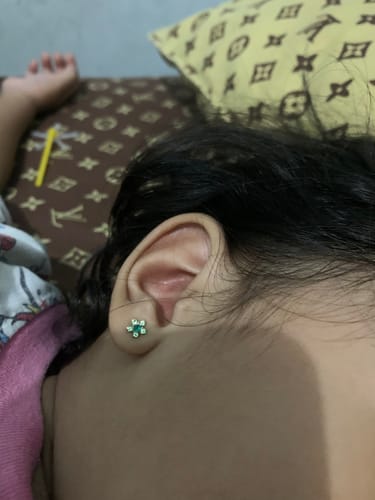 Customer photo review of Green Peridot / Emerald Blossom - SS