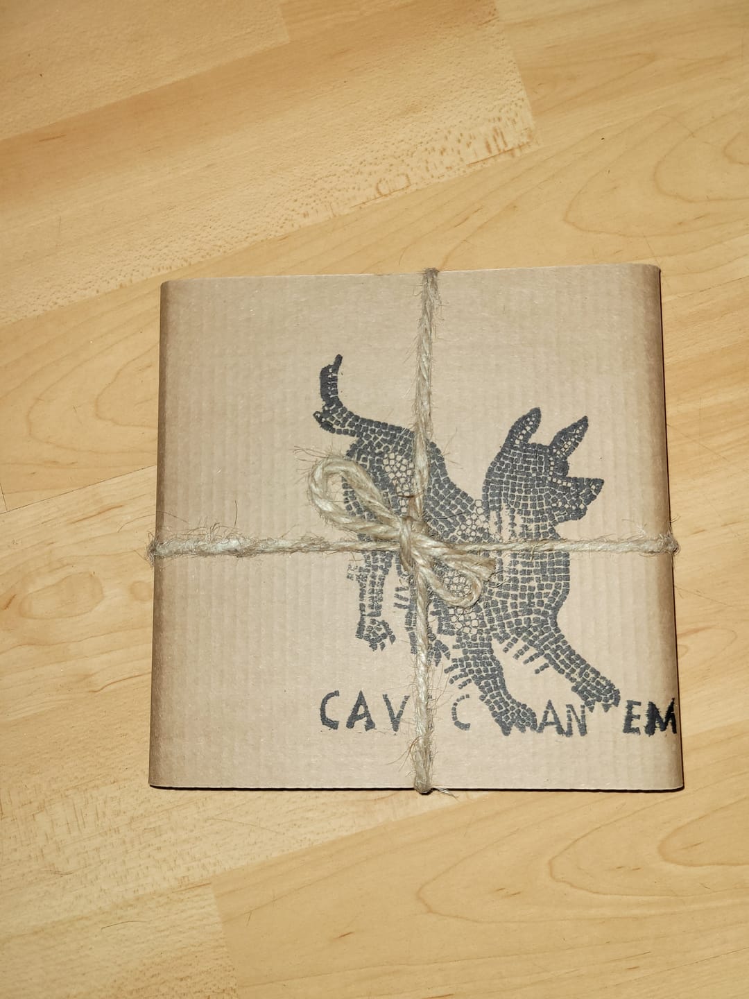 Customer photo review of Cave Canem mosaico di Pompei - mattonella in marmo