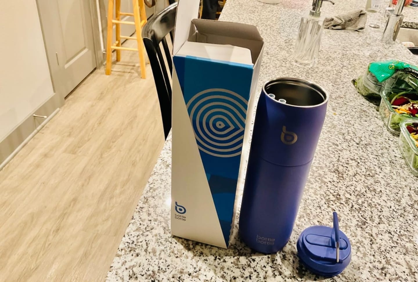Customer photo review of Magic Cube 32oz