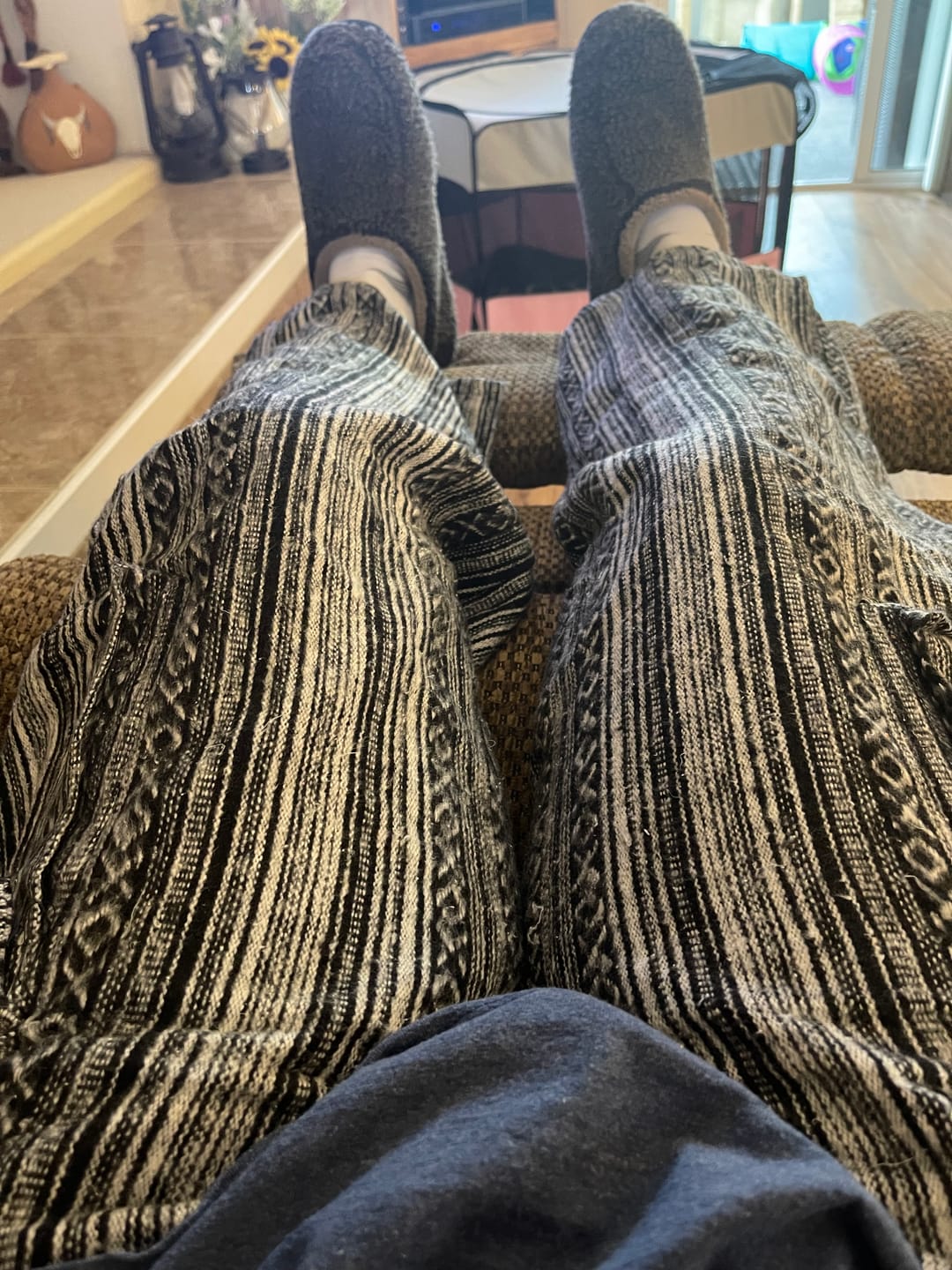 Customer photo review of Woven Cotton Cargo Pants