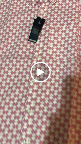 Customer video review of Camisa Manga Corta Stretch Con Estampado De Abanico