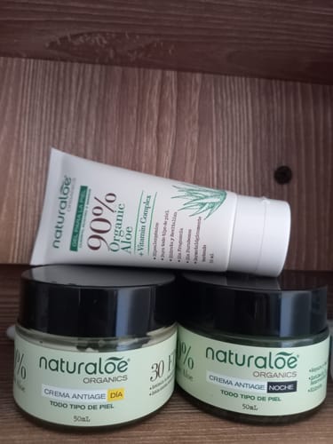 Customer photo review of Set Crema día antiage + Noche antiage + Gel Puro Aloe