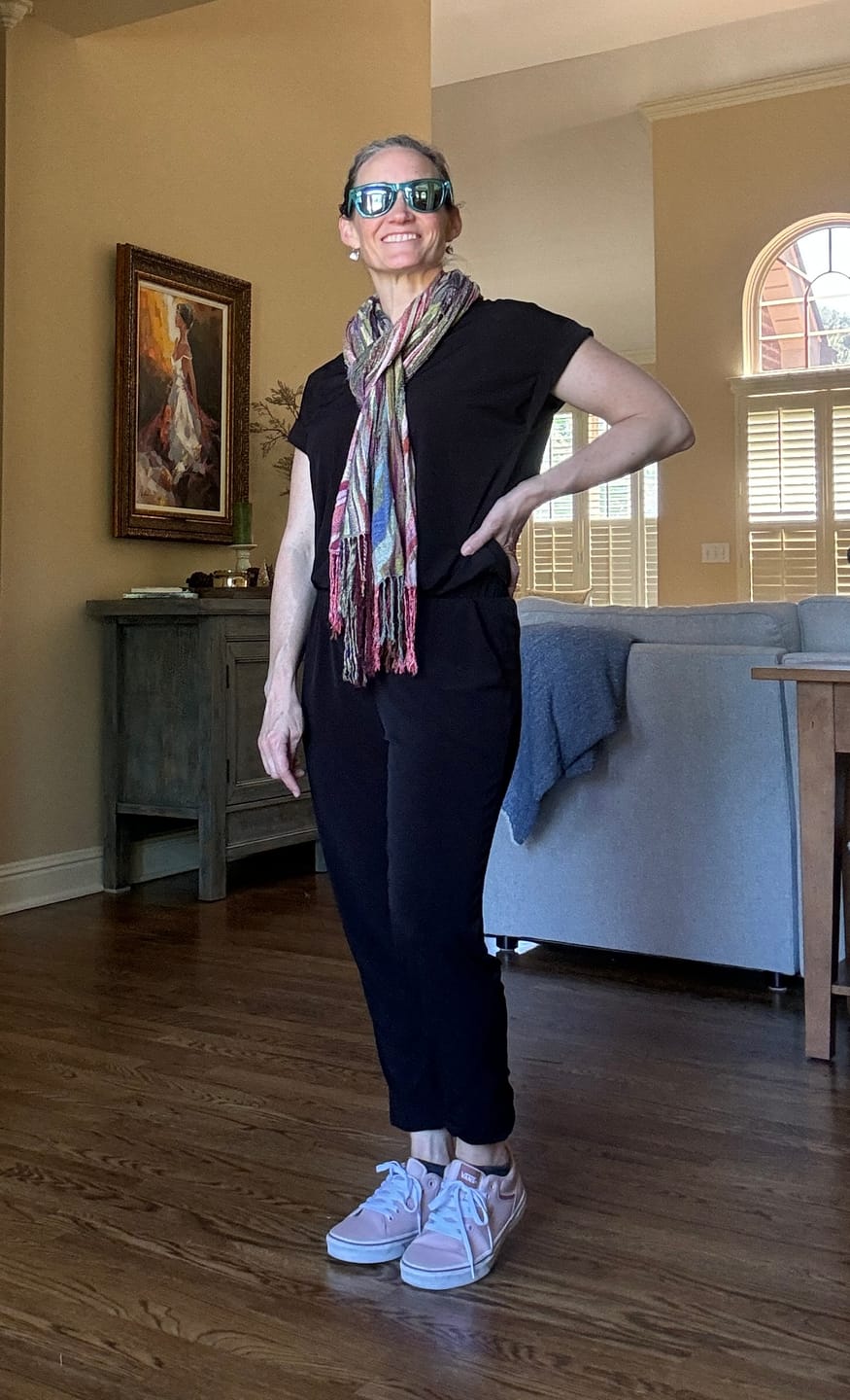 Customer photo review of Brigitte Brianna Blouse Tee & Street Joggers Set (BLACK)