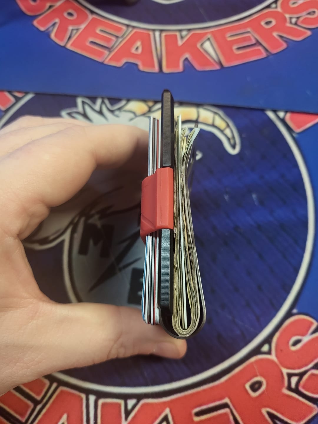 Customer photo review of VERTCIAL WALLET BANDS (M-Series, S1 Stealth Wallet and MC01 Money Clip)
