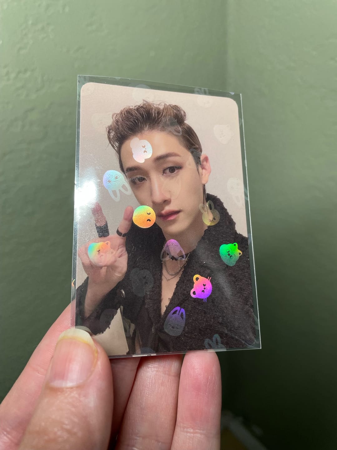Customer photo review of PREMIUM HOLOGRAPHIC PHOTOCARD SLEEVES - SKZOO VERSION