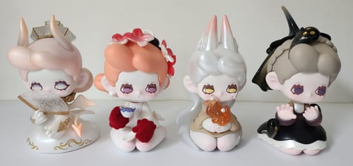 Customer photo review of Killa Treasure Pavilion Series Blind Box