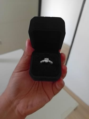 Customer photo review of 1.5ct Slovenia Engagement Ring