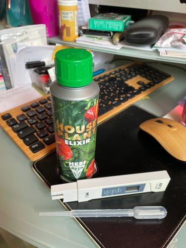 Customer photo review of HPE - Hesi Houseplant Elixir