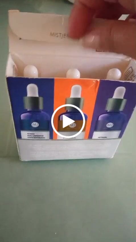 Customer video review of Kit Facial Con 3 Serums Acido Hialurónico, Retinol, Vit C