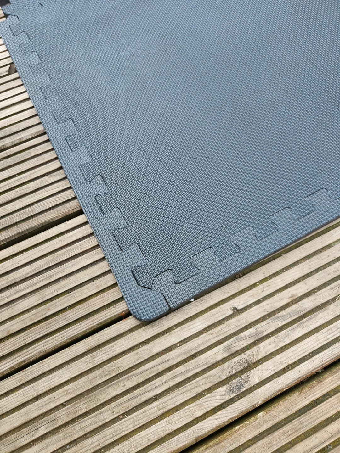 Customer photo review of Set de 6 Pisos Tatami MMA de Caucho para Entrenamiento