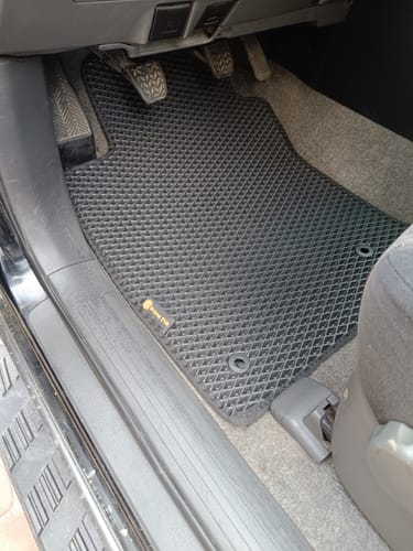 Customer photo review of Dywaniki samochodowe na zamówienie - Przód i tył