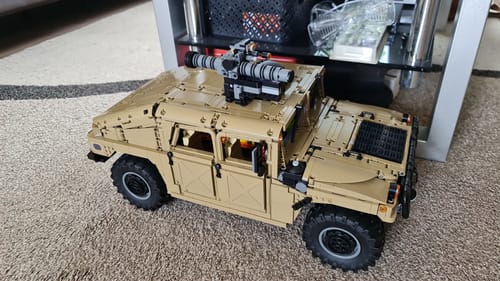 Customer photo review of Remote Controlled Humvee 3934pcs