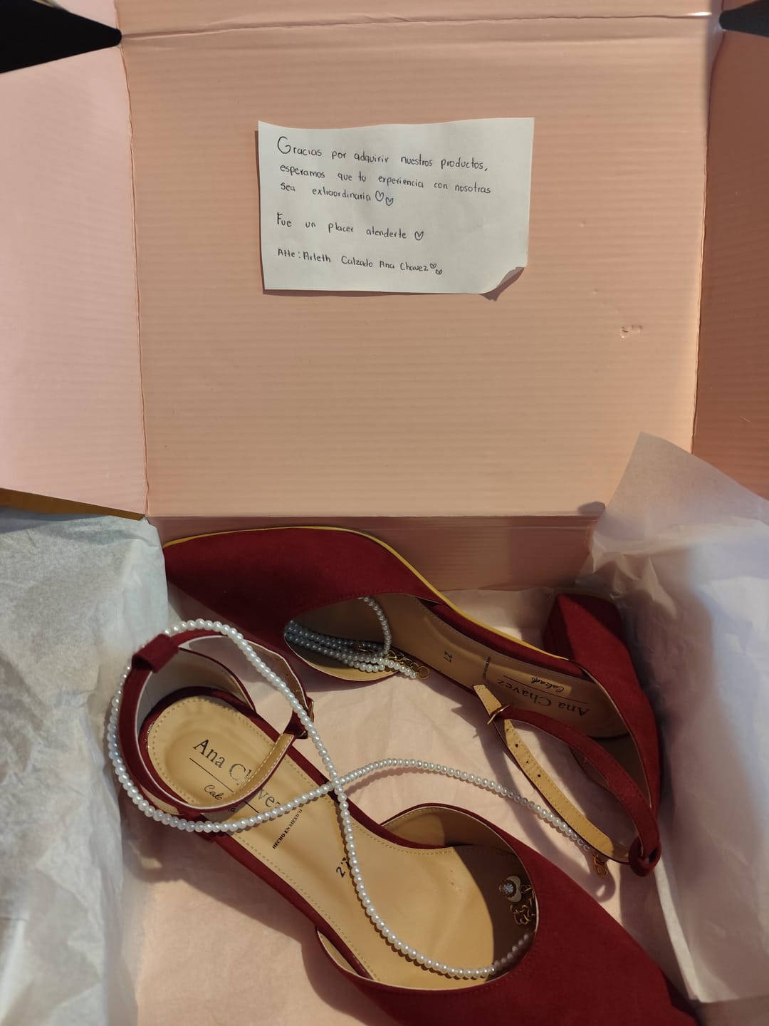 Customer photo review of Stiletto pulsera de perlas
