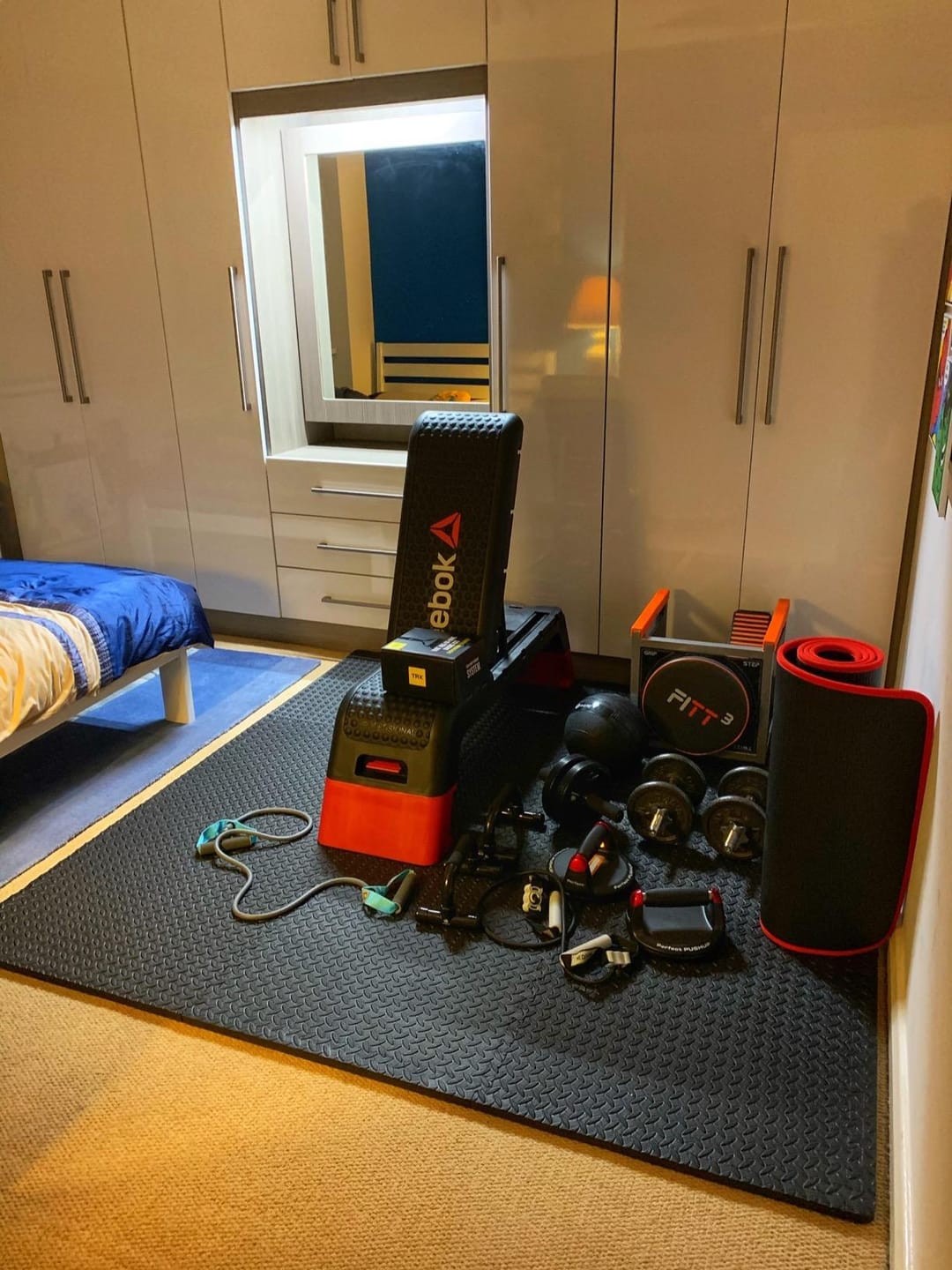 Customer photo review of Set de 6 Pisos Tatami MMA de Caucho para Entrenamiento
