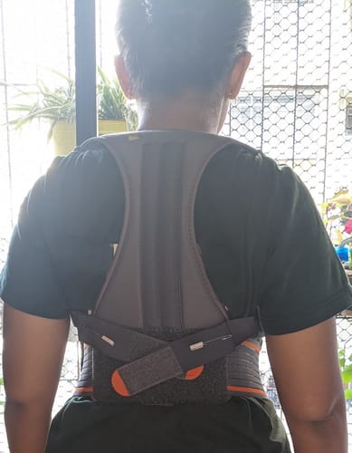 Customer photo review of Posture Aid (Moderate Support) | Ideal Aid to Correct Posture & Relieves Pain (Grey)