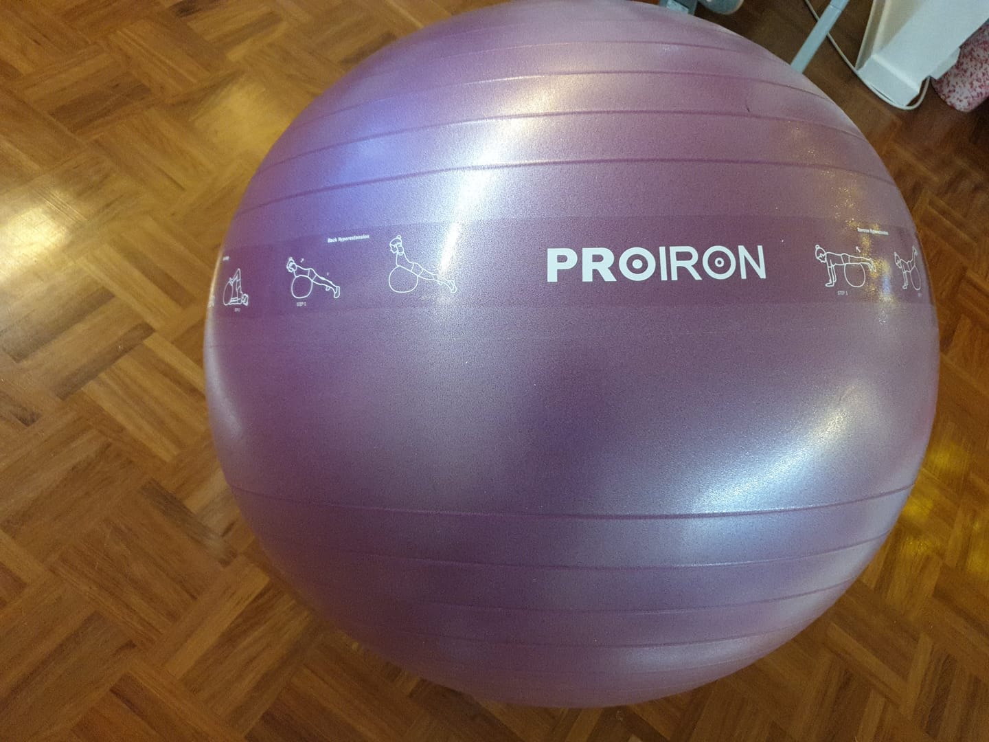 Customer photo review of Pelotas de Yoga y Pilates de 65CM