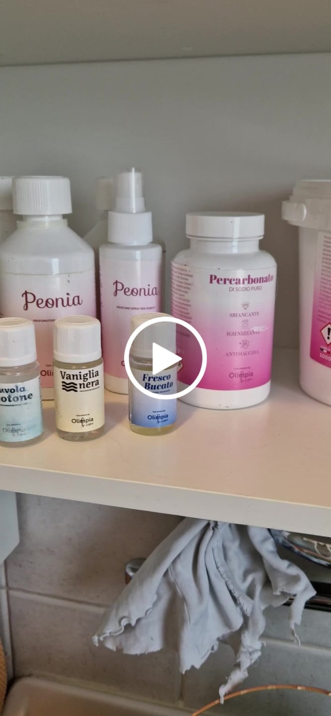 Customer video review of Jasmine - Una Stagione Incantata in Ogni Tua Giornata