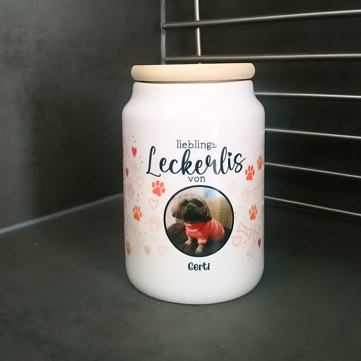 Customer photo review of Lieblings Leckerli - Individuelle Leckerlidose