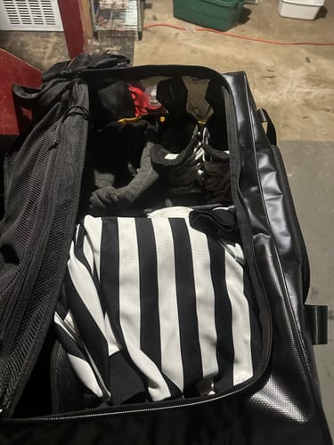 Customer photo review of Conway+Banks Hockey Bag