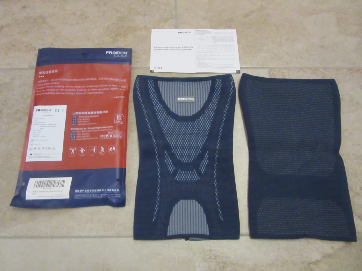 Customer photo review of Rodillera de Compresión con Gel y Estabilizadores en forma de U Azul Con Gris