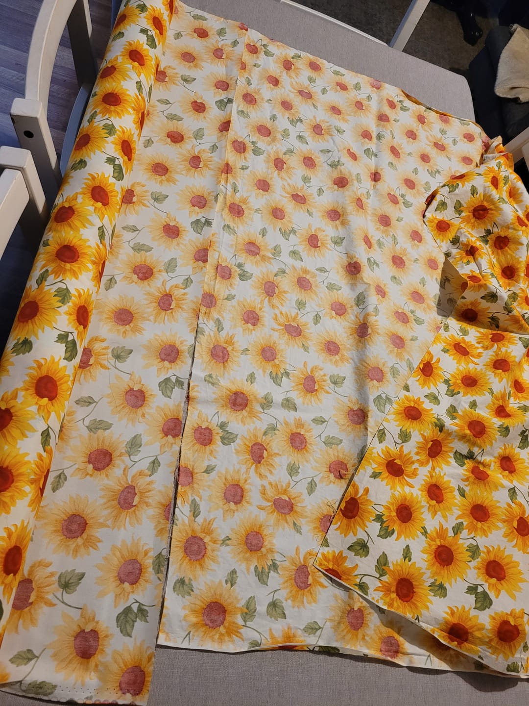 Customer photo review of Sunflowers Rose & Hubble Cotton Poplin Fabric