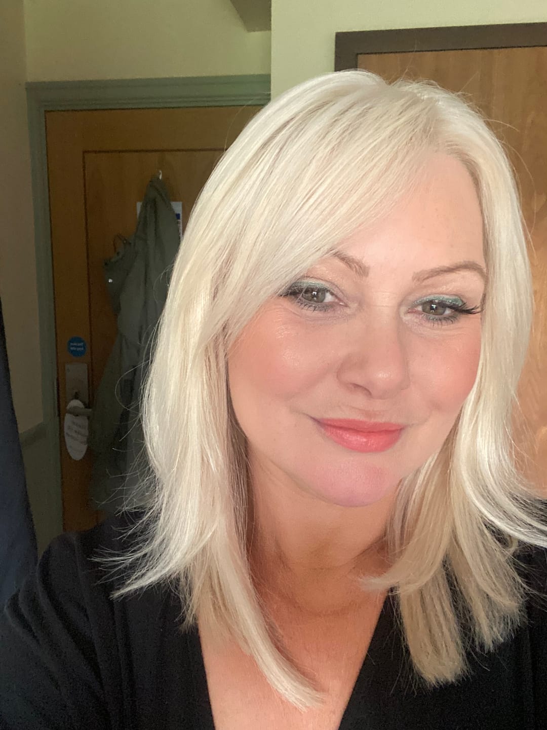 Customer photo review of Stranded 12" Human Hair Hairline Fillers (30g) #1001 Polar Star