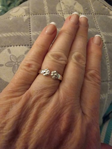 Customer photo review of Paw Hug Ring
