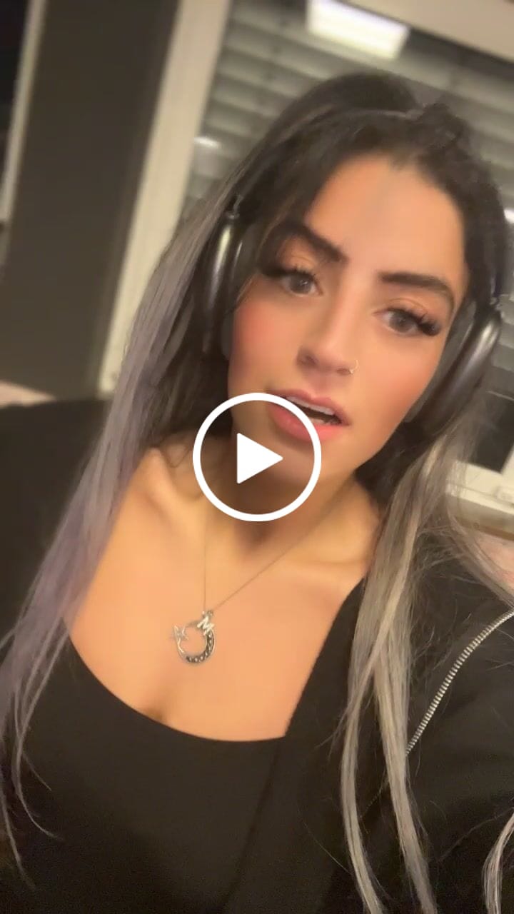 Customer video review of Meli