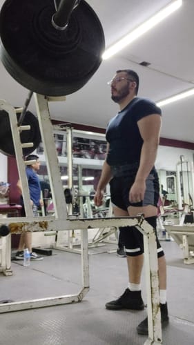 Customer photo review of 7MM Inferno PRO Knee Sleeves - EXTRA STIFF NEOPRENE - IPF Approved