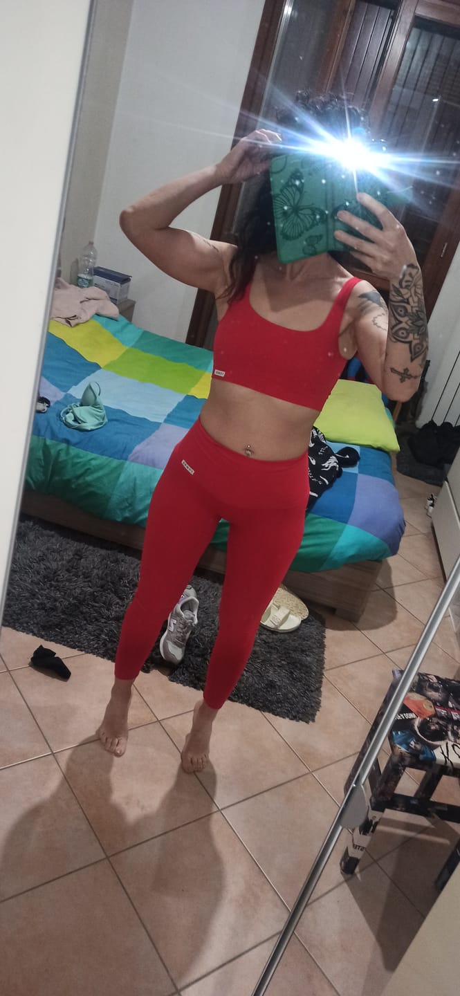 Customer photo review of Nikita All-Up Rosso Lampone