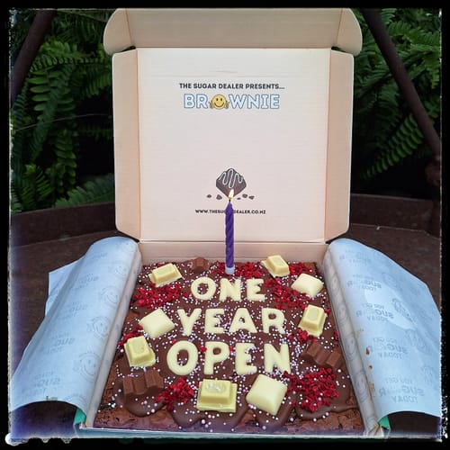 Customer photo review of Custom message jelly tip brownie