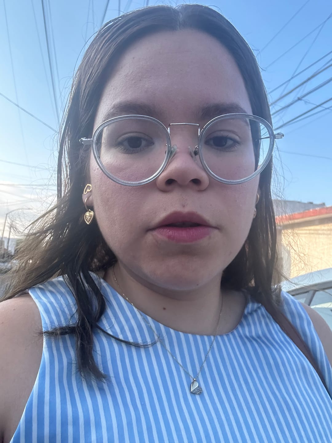 Customer photo review of Aretes Corazón