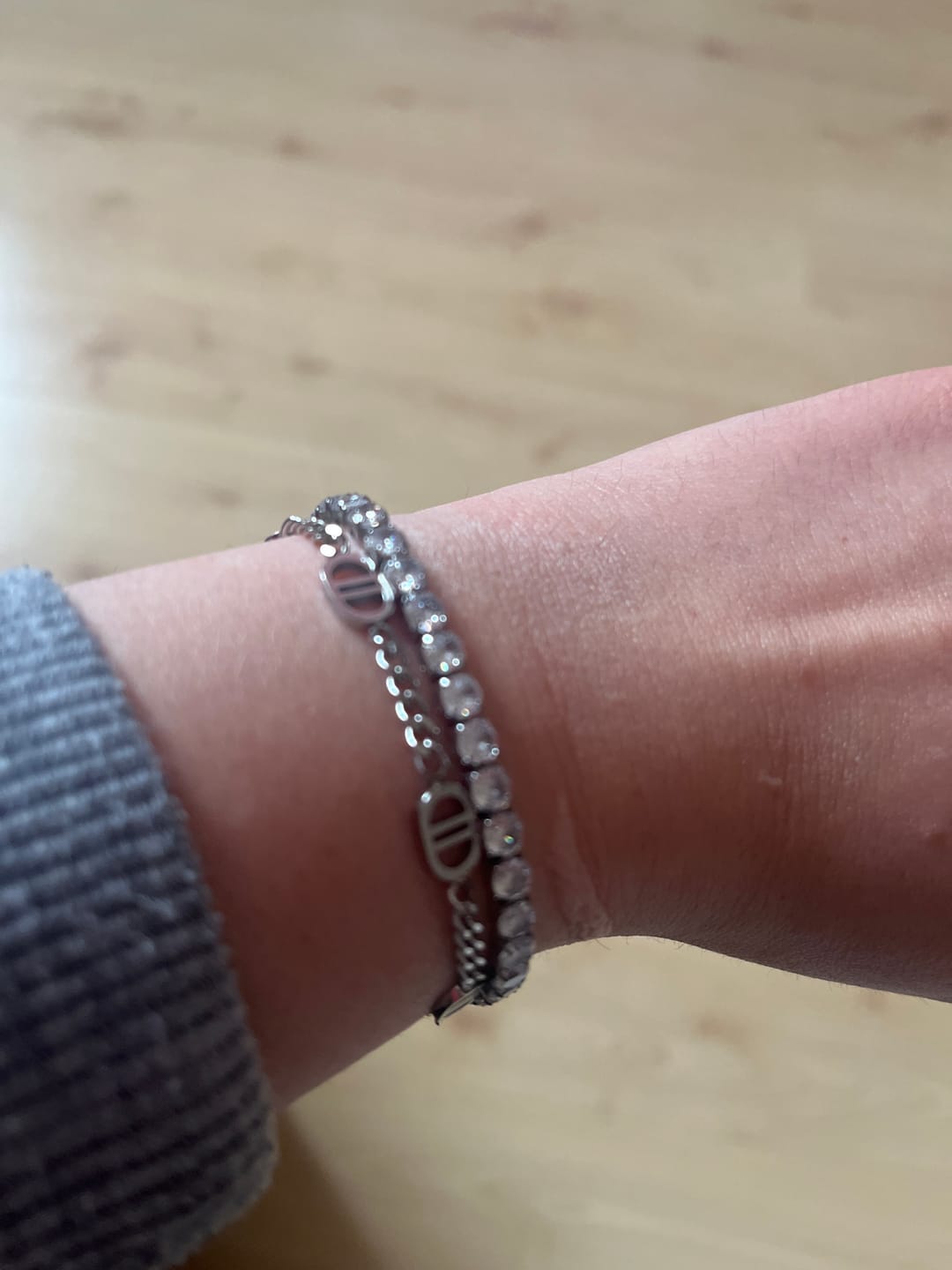 Customer photo review of Five Prestige Armband | 18K vergoldet