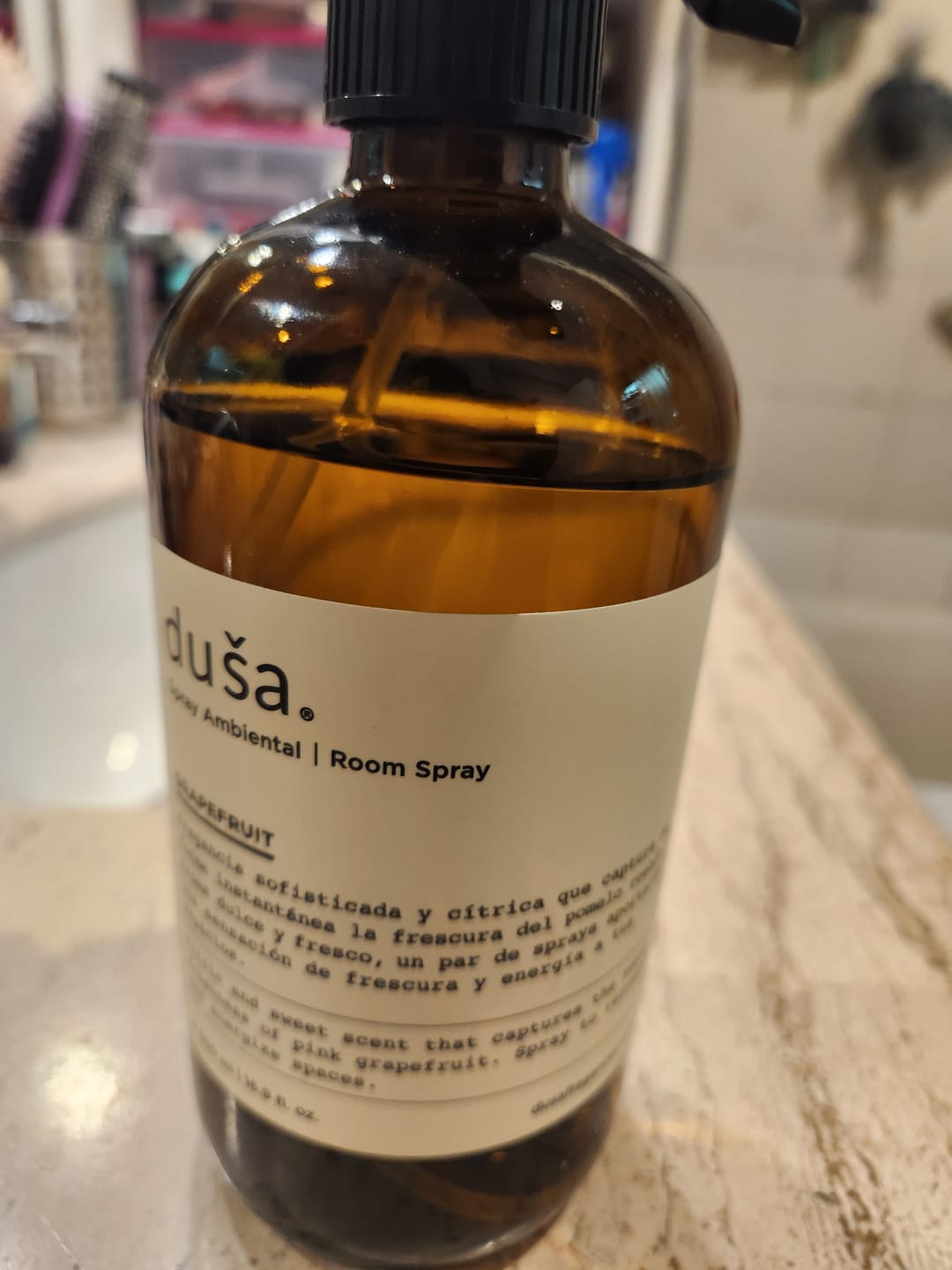 Customer photo review of Grapefruit - Recarga Aromatizante en Spray |  Para Telas y Ropa de Cama  -  1000 ml