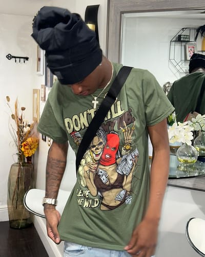 Customer photo review of Pink Collection DopeSkill Pink T-shirt Mystery Ghostly Grasp Graphic