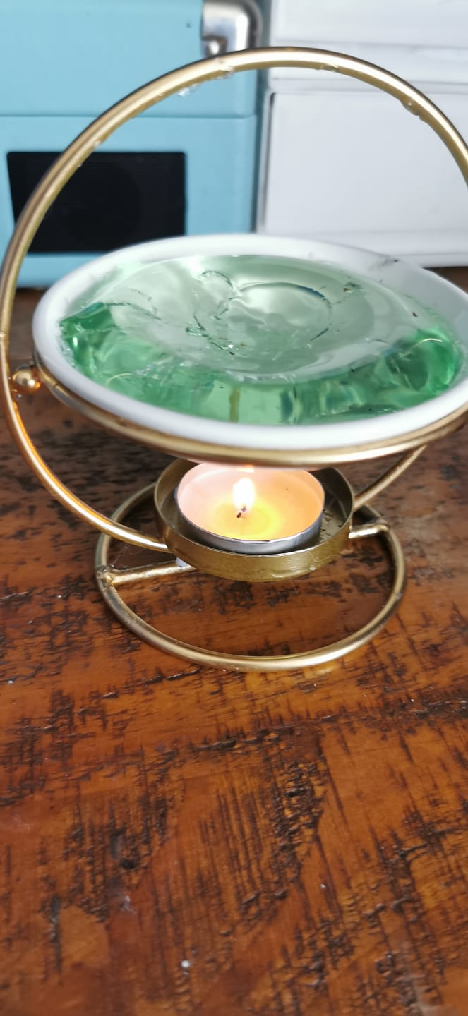 Customer photo review of 1000 Wishes Gel Melt- 20% off fragrance of the month