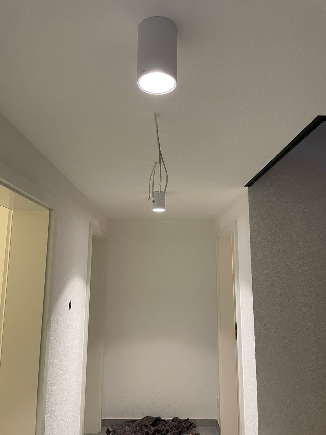 Customer photo review of 2850K LED Spot Warm White | 60°, 8W CRI90, 24V DC, MR16 Retrofits