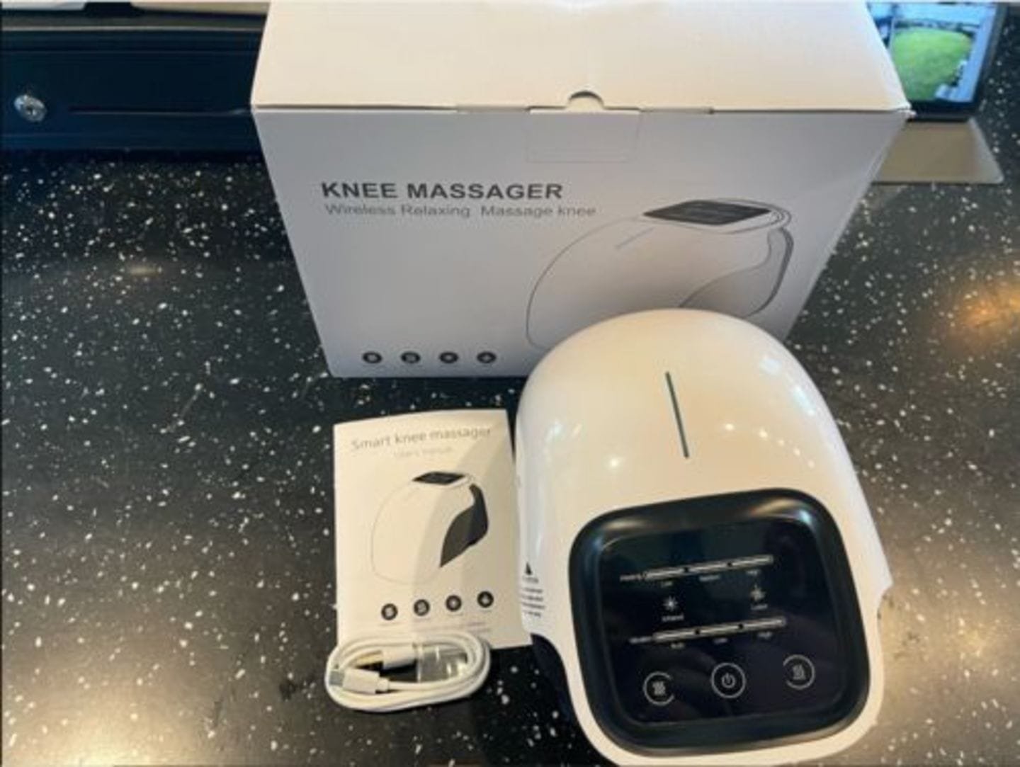 Customer photo review of KnieRelax® - Infrarot Kniemassagegerät - 50% Rabatt