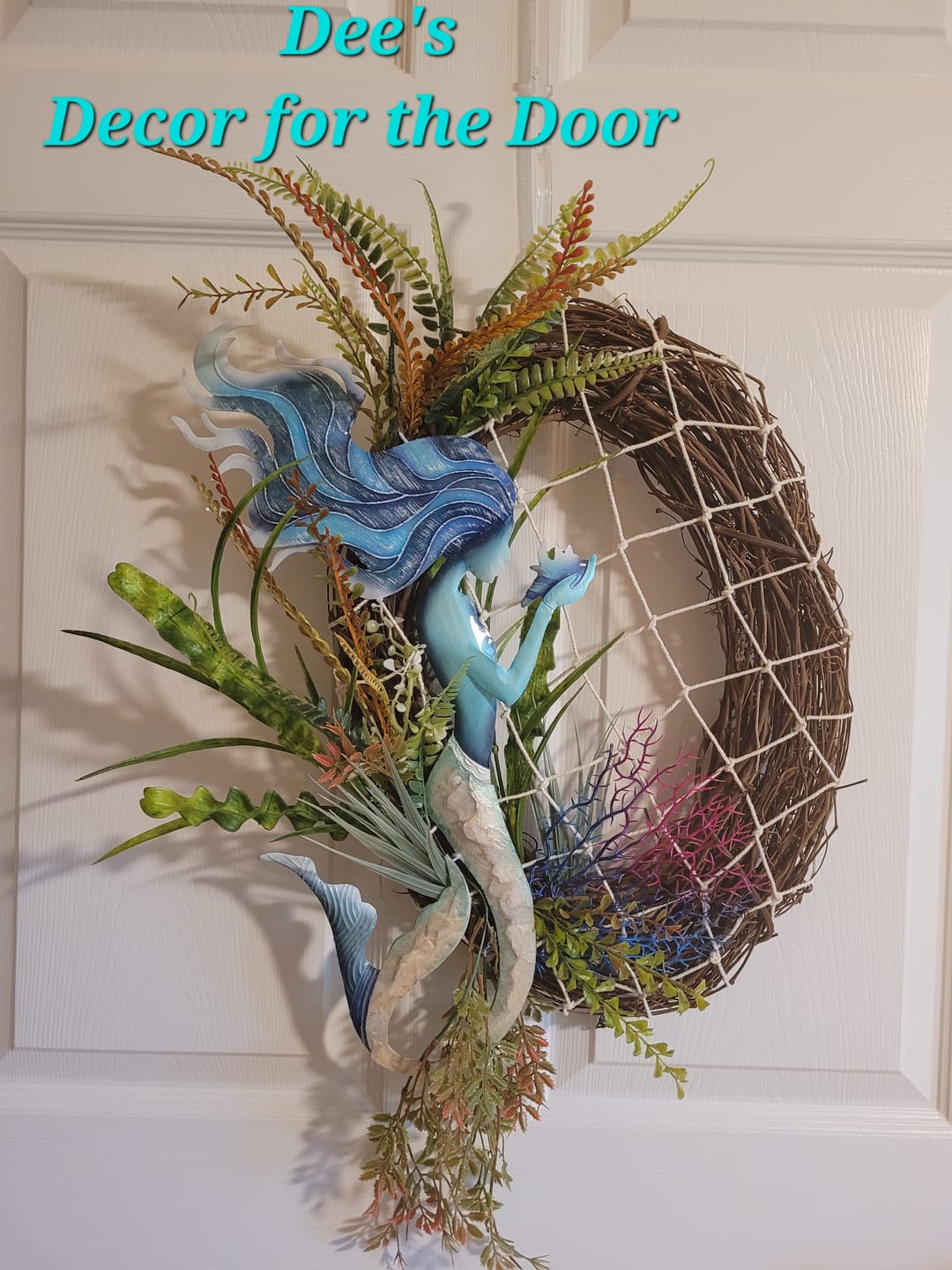 Customer photo review of 18" Oval Grapevine Wreath - DECOE-037