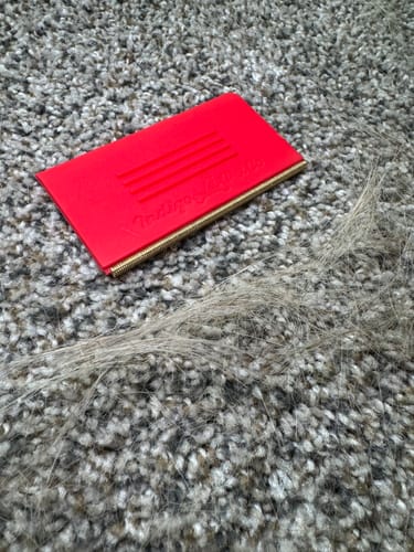 Customer photo review of Indigo Mini Lint and Pet Hair Remover