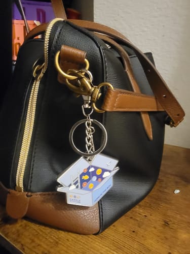 Customer photo review of [PREORDER] Hope World x JITB Keychain (Double-sided)