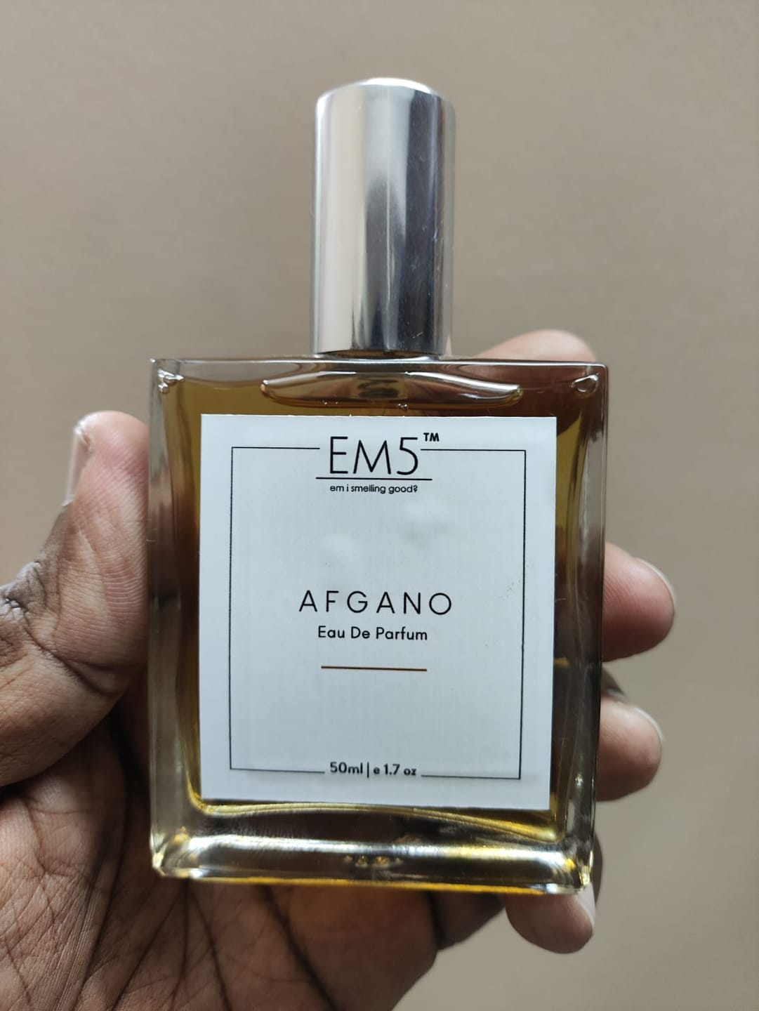 Customer photo review of EM5™ Afgano Perfume Spray | Eau De Parfum for Men | Amber Smoky Oud Fragrance Accords | Luxury Gift for Men | Sizes Available: 50 ml / 15 ml