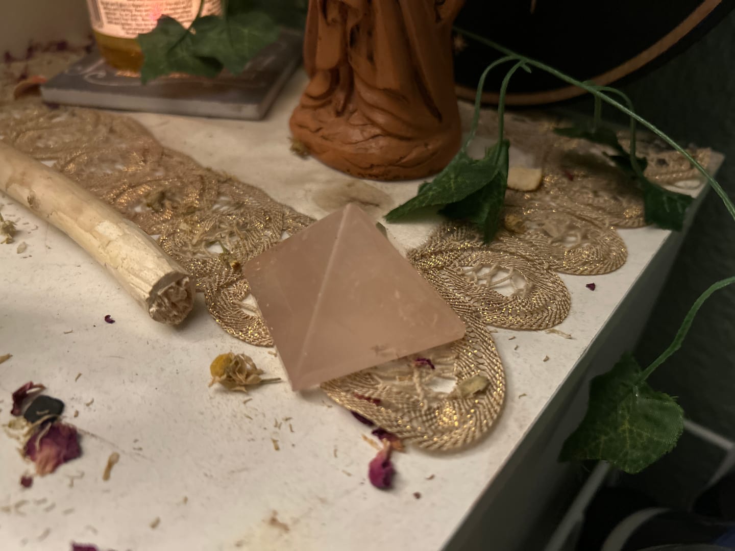 Customer photo review of Rose Quartz Crystal Pyramid