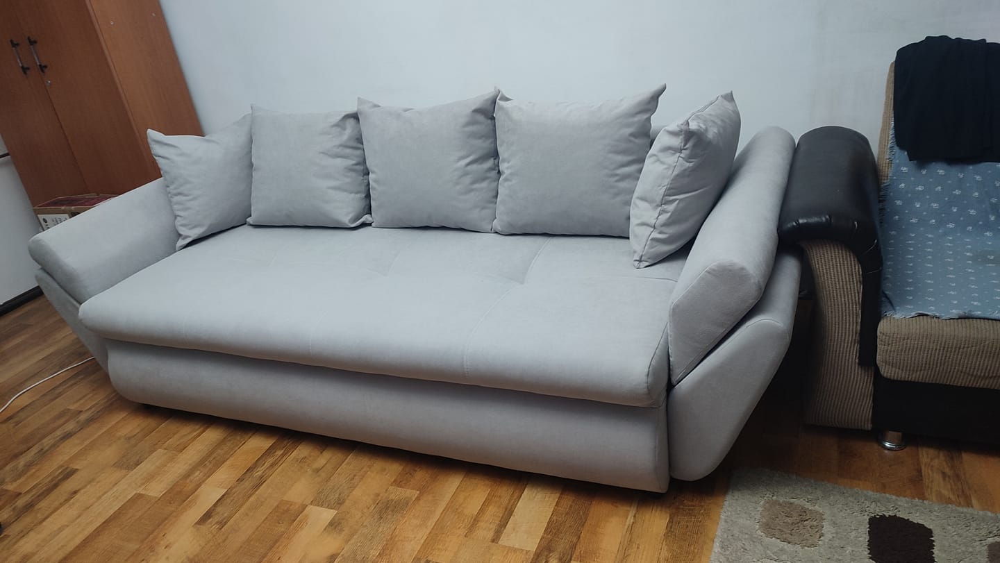 Customer photo review of Canapea extensibilă cu ladă de depozitare si sezut confortabil din spuma HR, Loana New Grey 250x100 cm